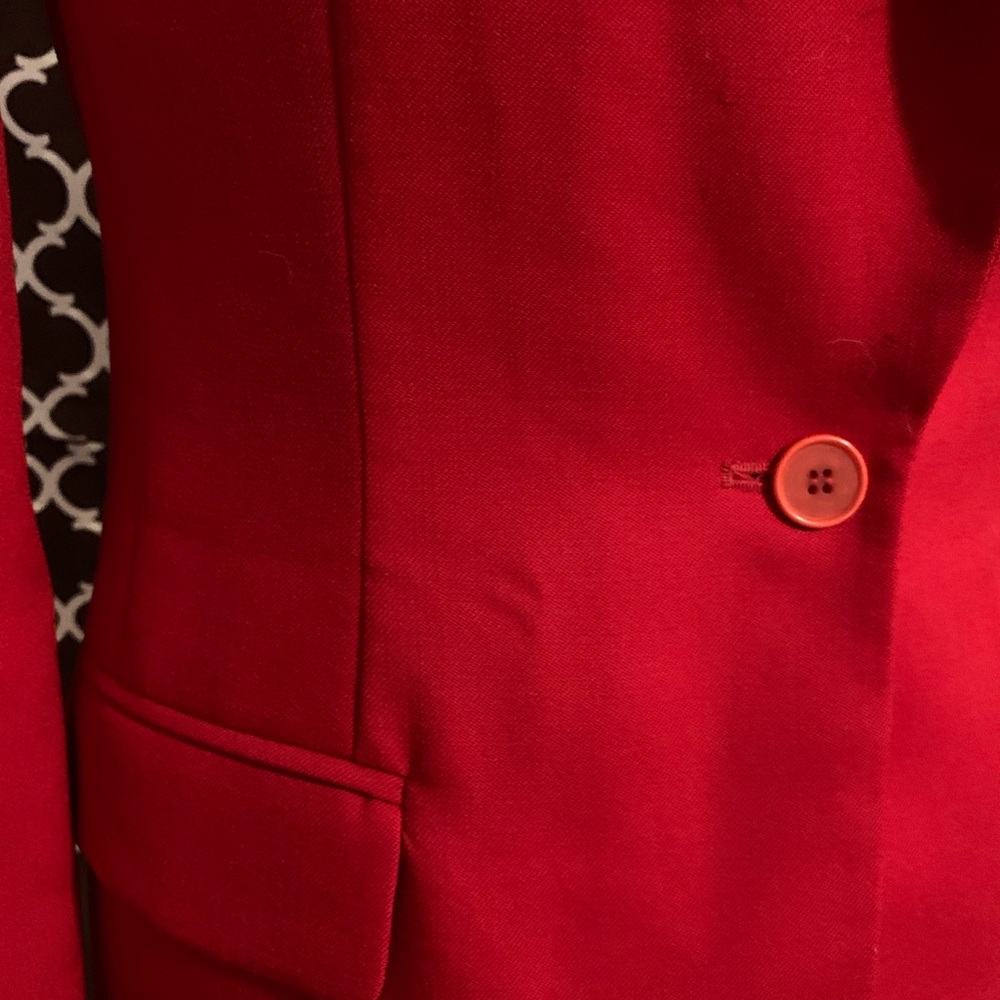Red suit jacket - Picture 2 of 5